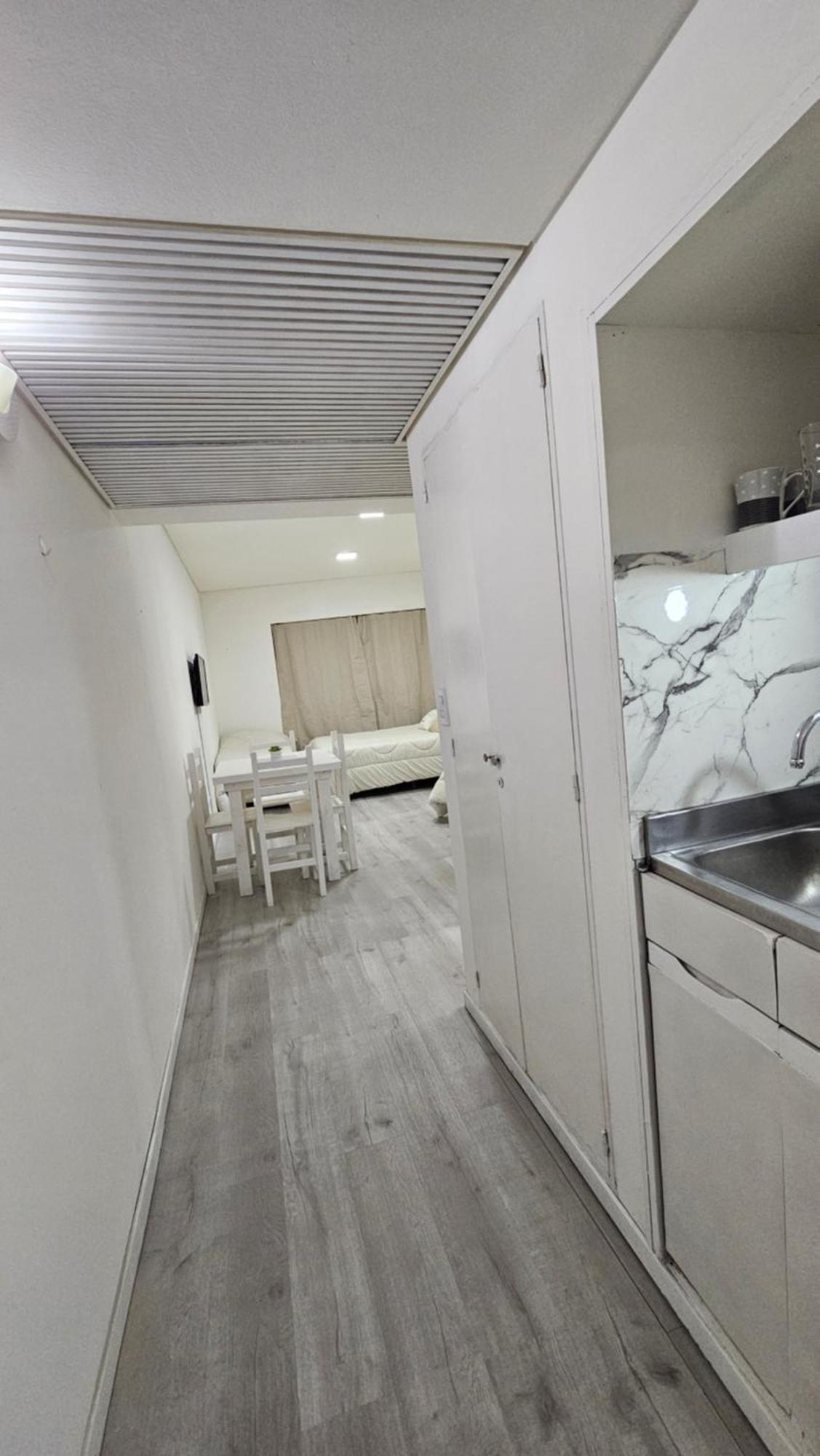 Departamento En Microcentro A Pasos Del Obelisco Apartment Буенос Айрес Екстериор снимка